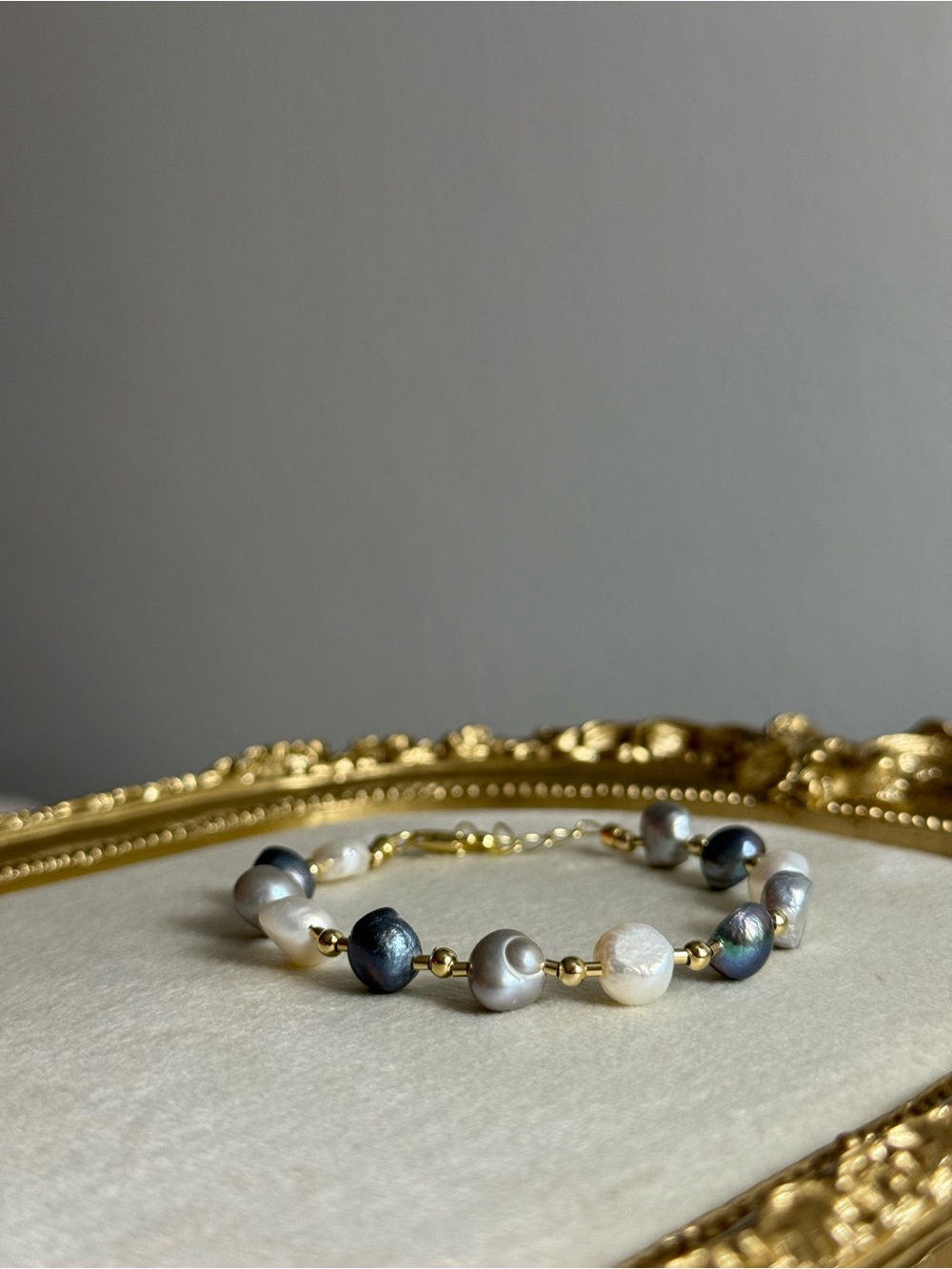 Multi-Color Pearl and Gold Bead Bracelet